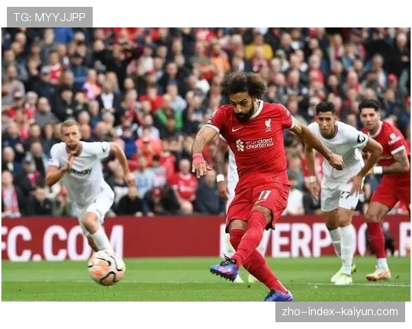 格里马尔多精准角球助攻，勒沃库森边卫展现定位球功底